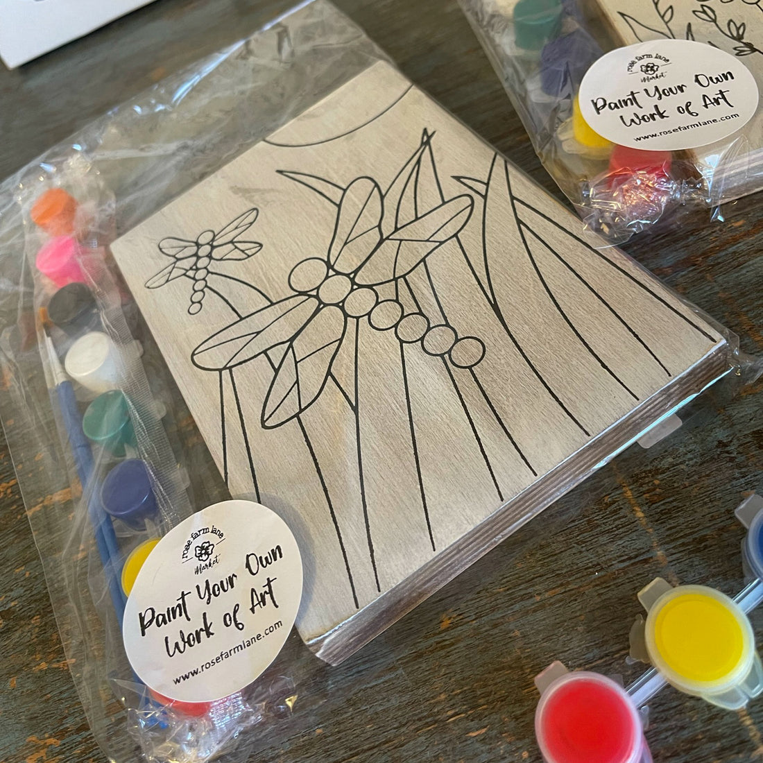 paint your own | various black & white designs