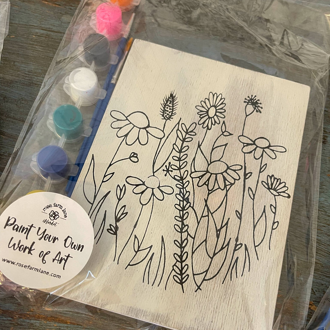 paint your own | various black & white designs