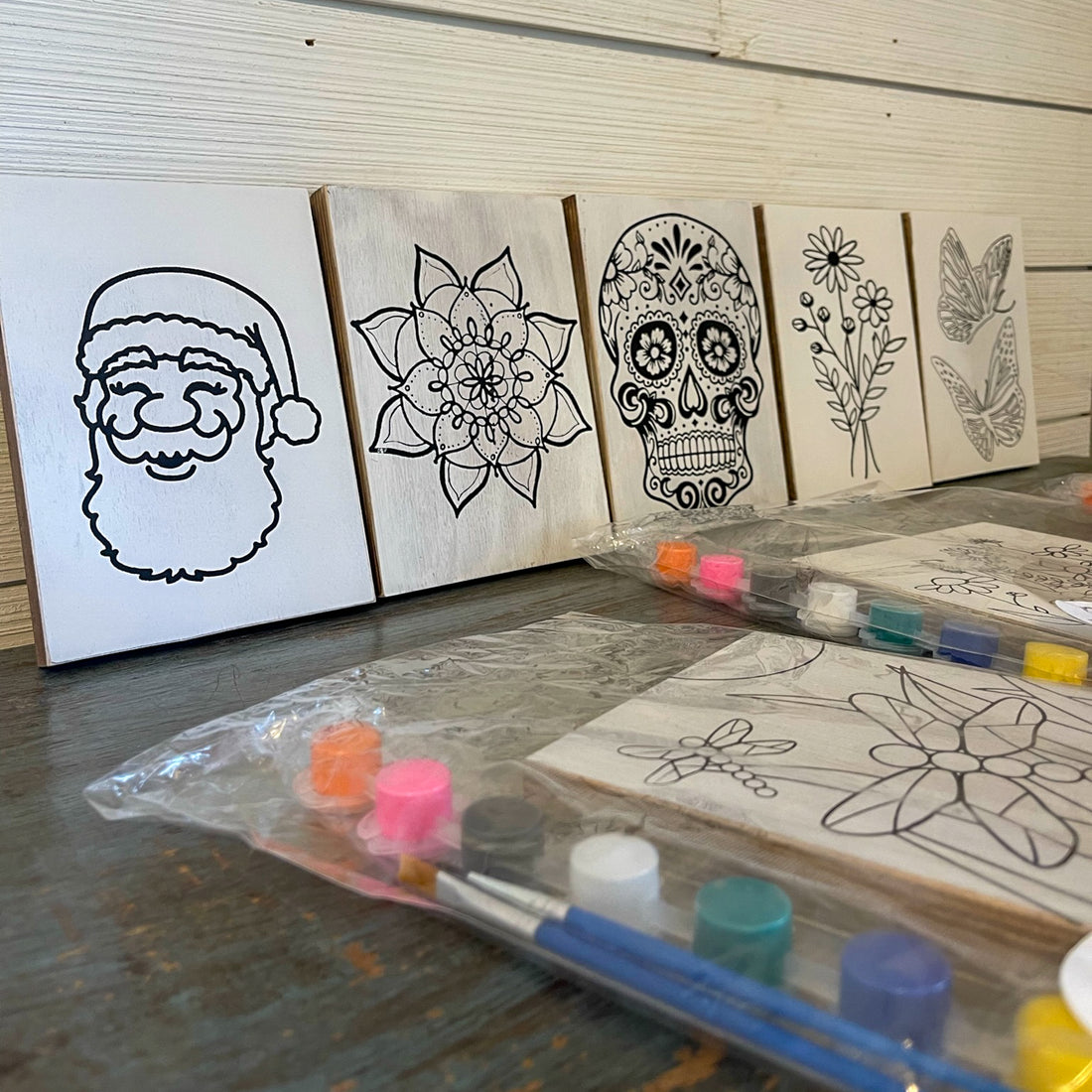 paint your own | various black & white designs