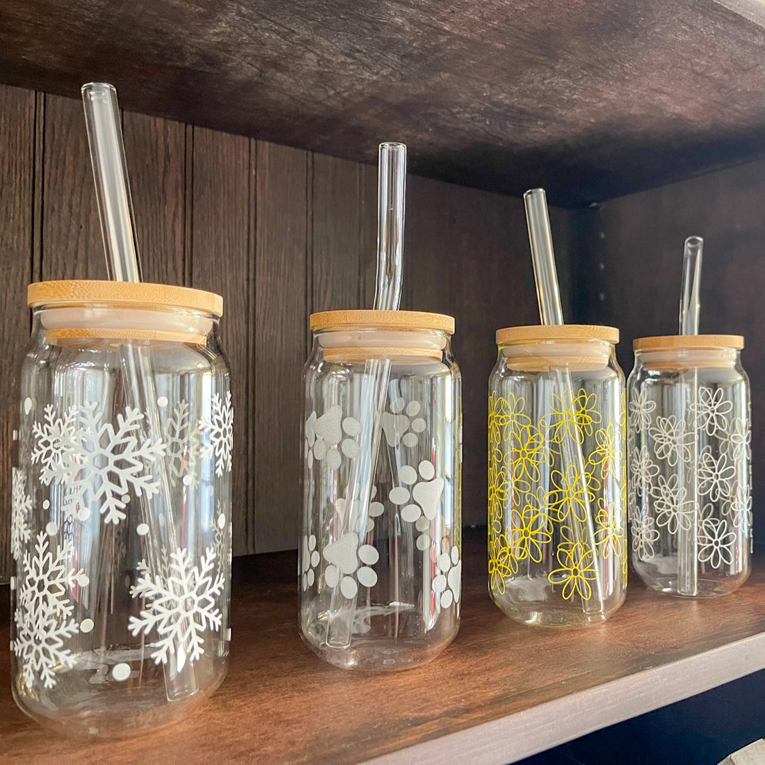 soda/pop glass with bamboo lid and glass straw | various fun designs