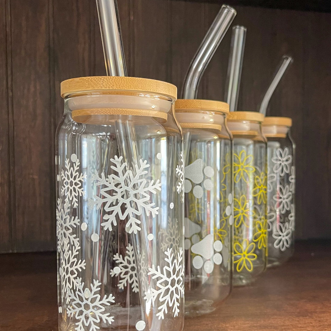 soda/pop glass with bamboo lid and glass straw | various fun designs