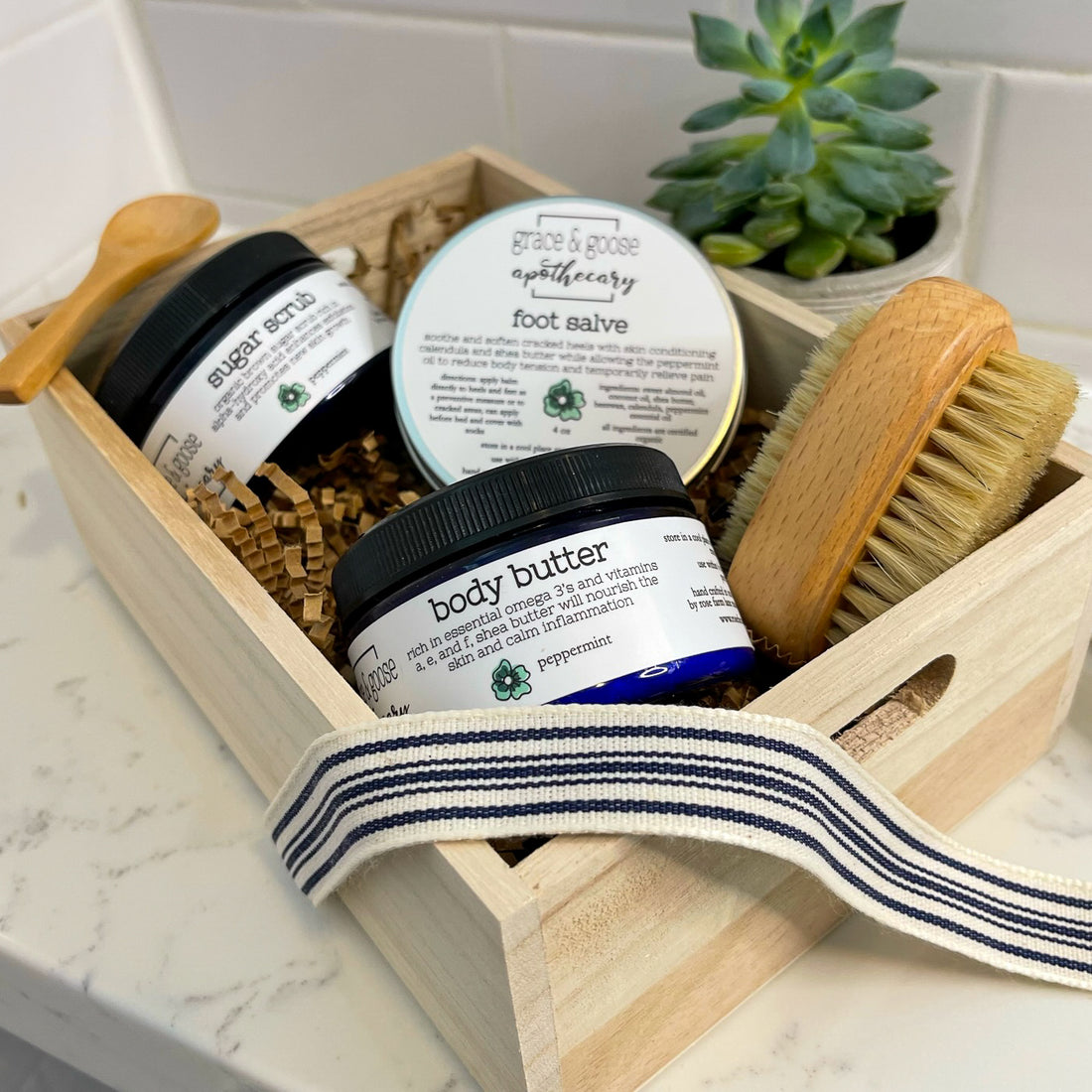 a grace & goose refreshing spa box set | peppermint