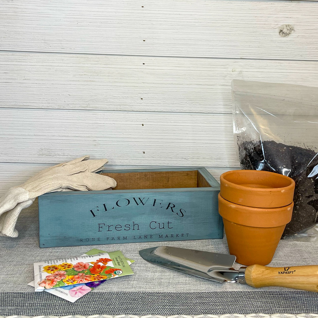 rustic brick-mold inspired wood box | organic flowers kit